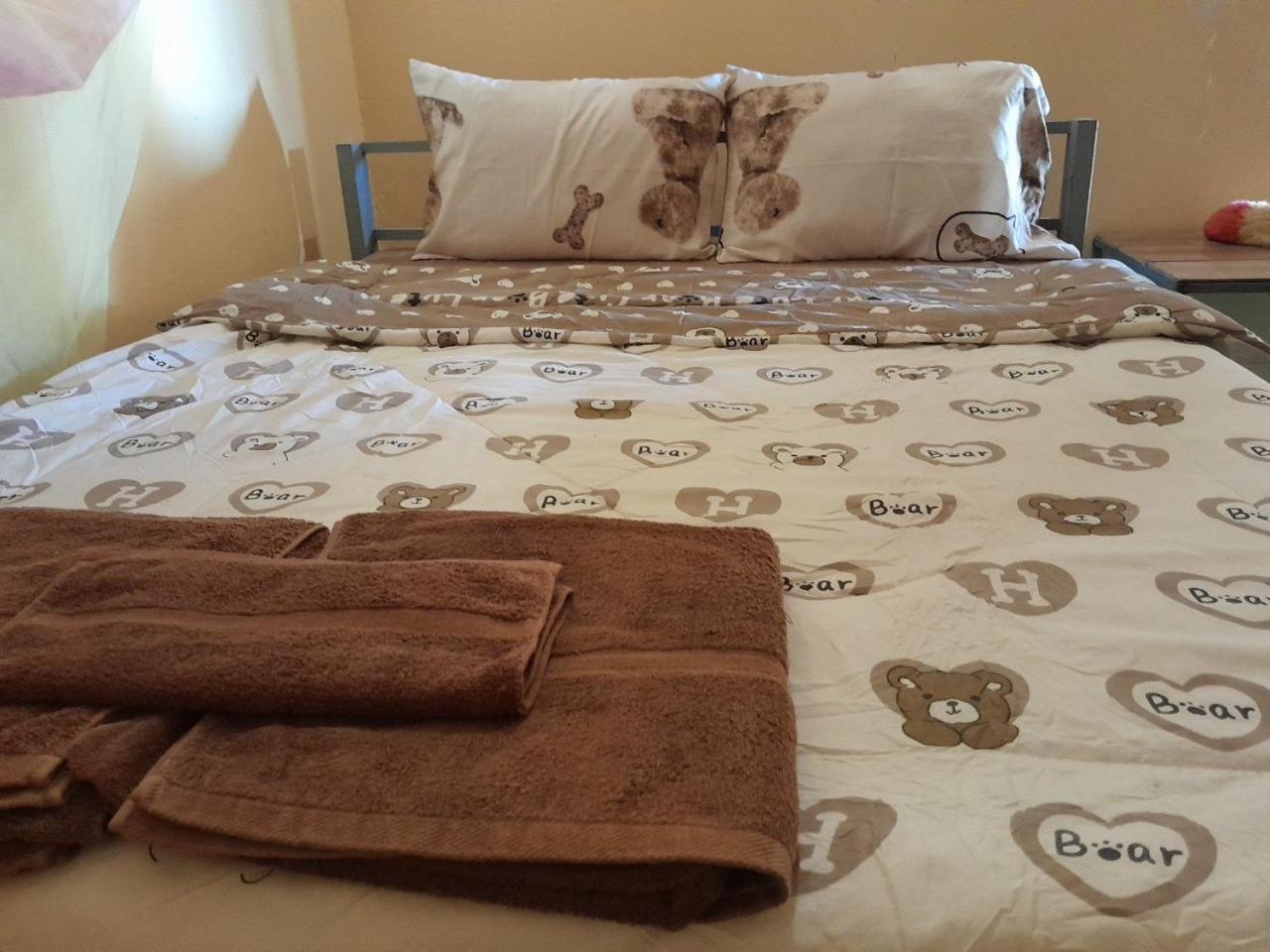 Golden Snake Guesthouse Beach 코롱 산로엠 외부 사진